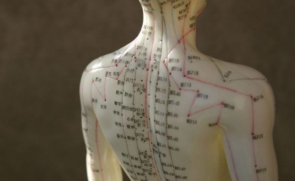 خطرات طب سوزنی و فواید و عوارض آن چیست